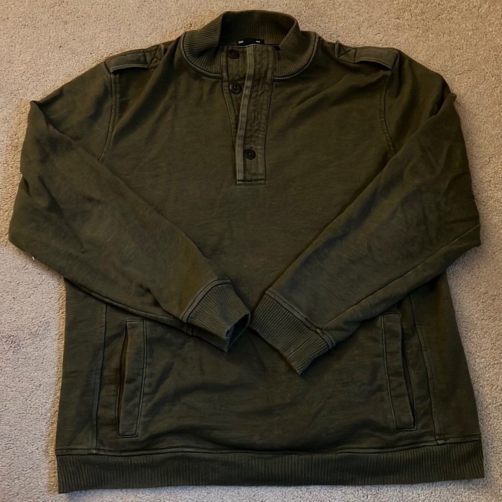 Men’s Gap Sweater